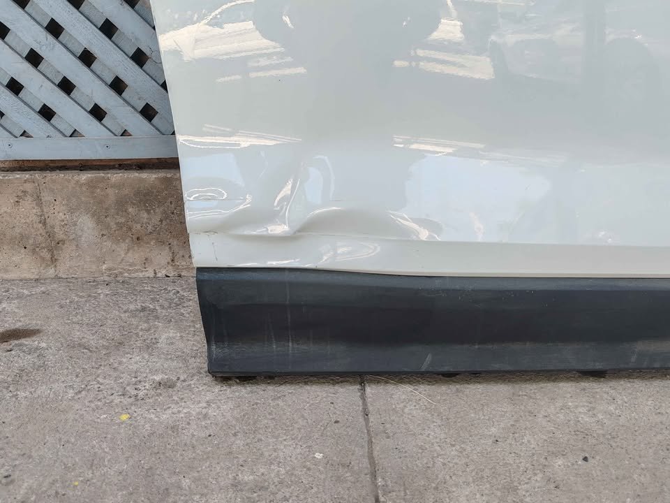 Puerta delantera derecha Audi Q2 2019 - 2025 - Imagen 3