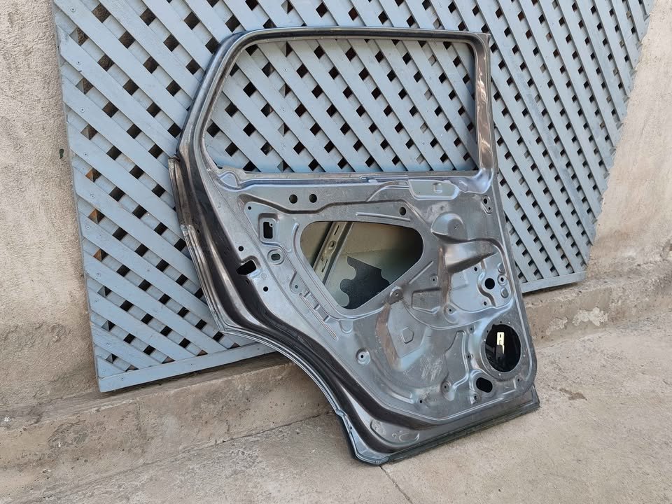 Puerta trasera izquierda Volkswagen T-Cross 2020 - 2025 - Imagen 7