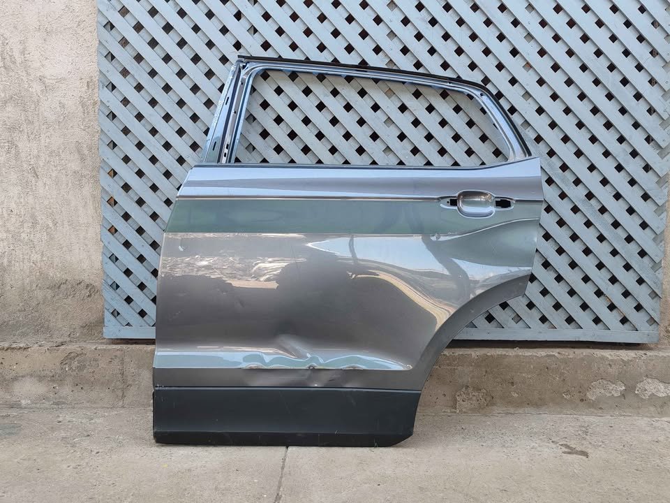 Puerta trasera izquierda Volkswagen T-Cross 2020 - 2025 - Imagen 2