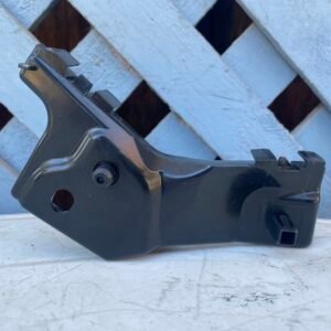 Mensula delantera derecha Suzuki APV 2006 - 2010
