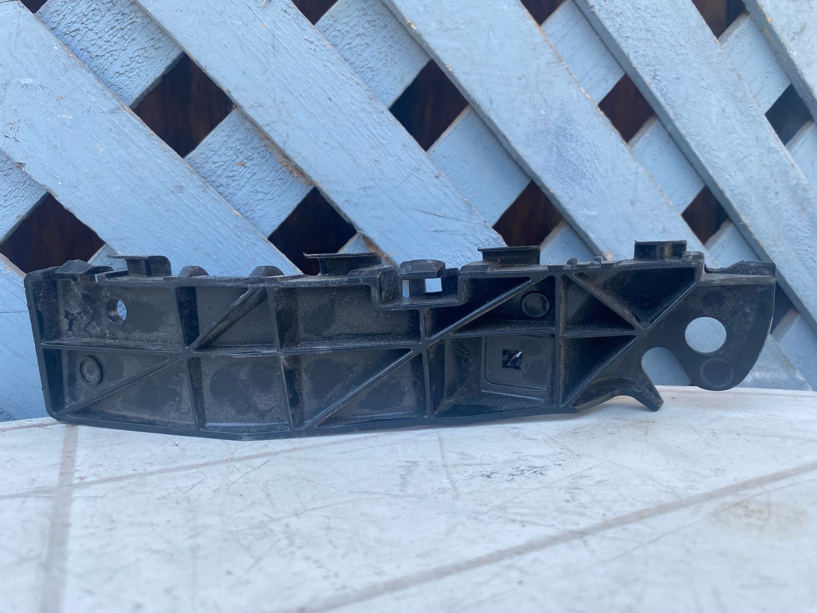 Mensula delantera derecha Ford Explorer 2011 - 2015 - Imagen 3