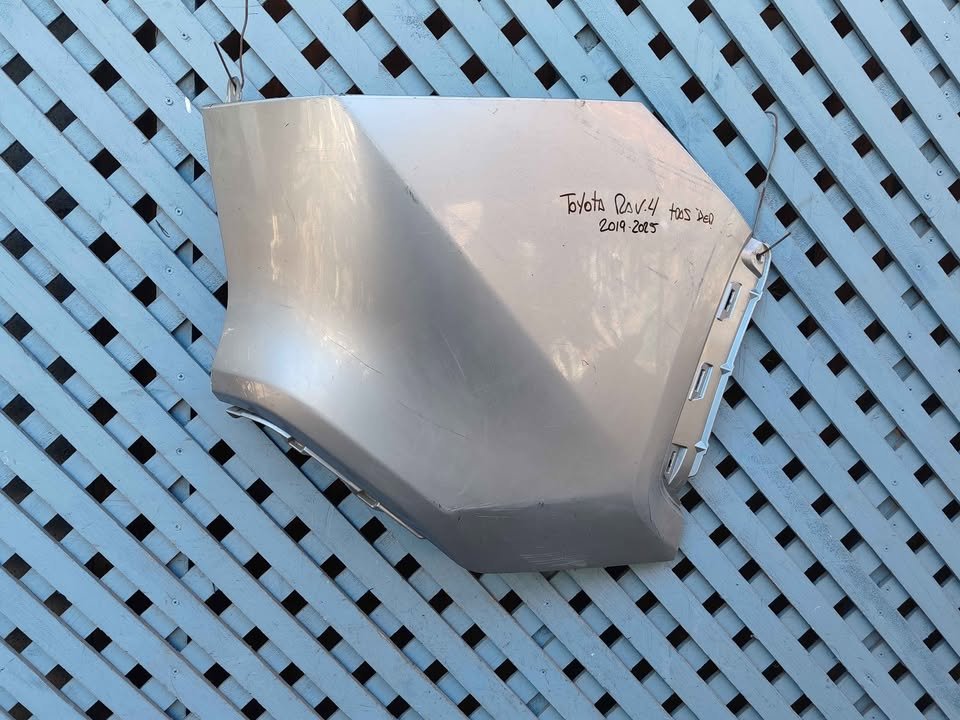 Corner trasero derecho Toyota RAV4 2019 - 2025