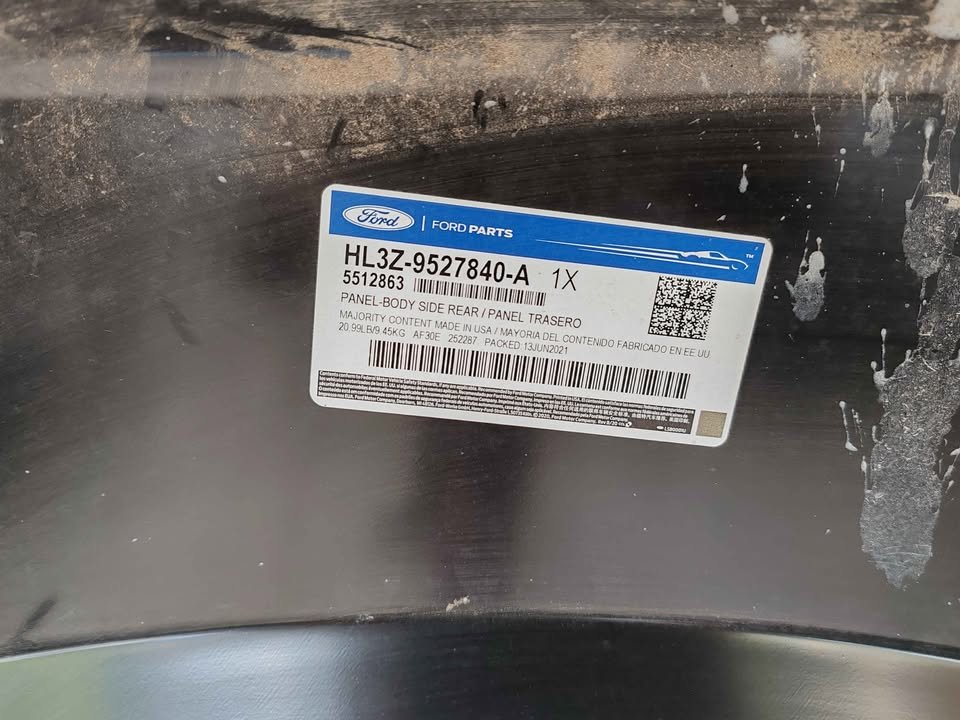 Costado trasero derecho Ford F150 raptor 2017 - 2021 - Imagen 6