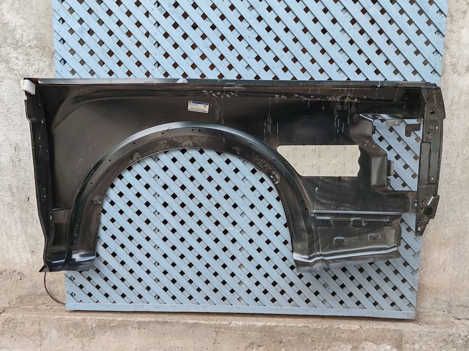 Costado trasero derecho Ford F150 raptor 2017 - 2021 - Imagen 7