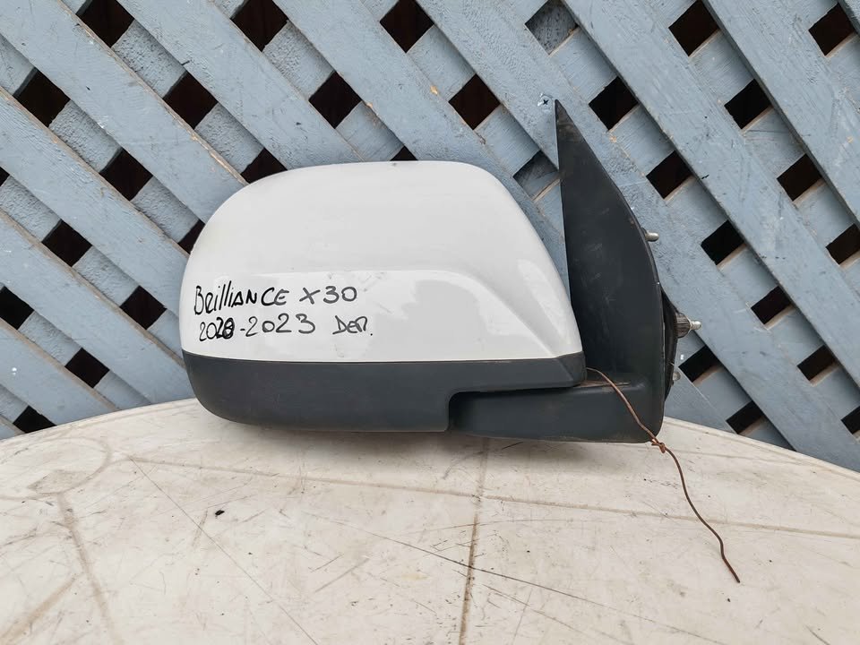 Espejo derecho Brilliance X30 2020 - 2023