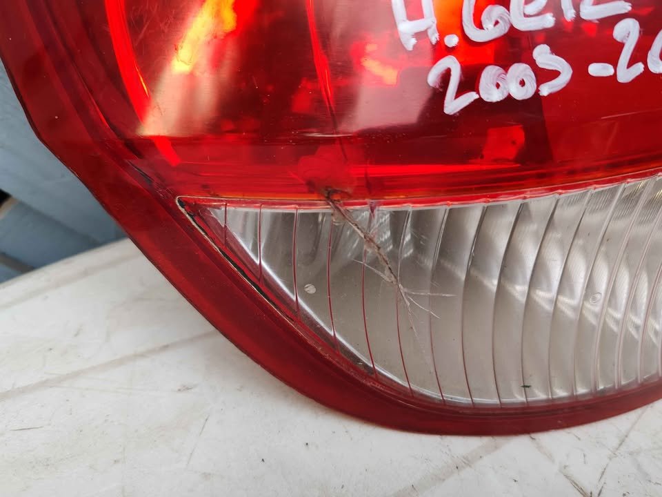 Foco trasero izquierdo Hyundai Getz 2003 - 2005 - Imagen 3