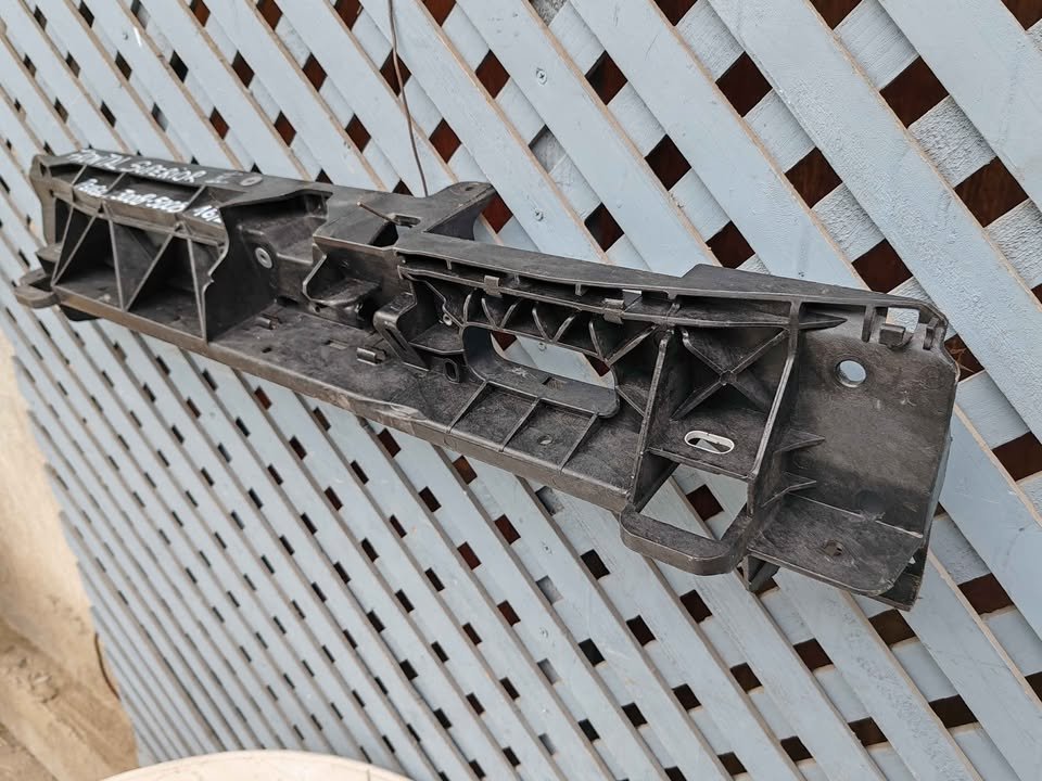 Frontal superior Peugeot 3008 o 5008 2016 - 2025 (ll) - Imagen 4