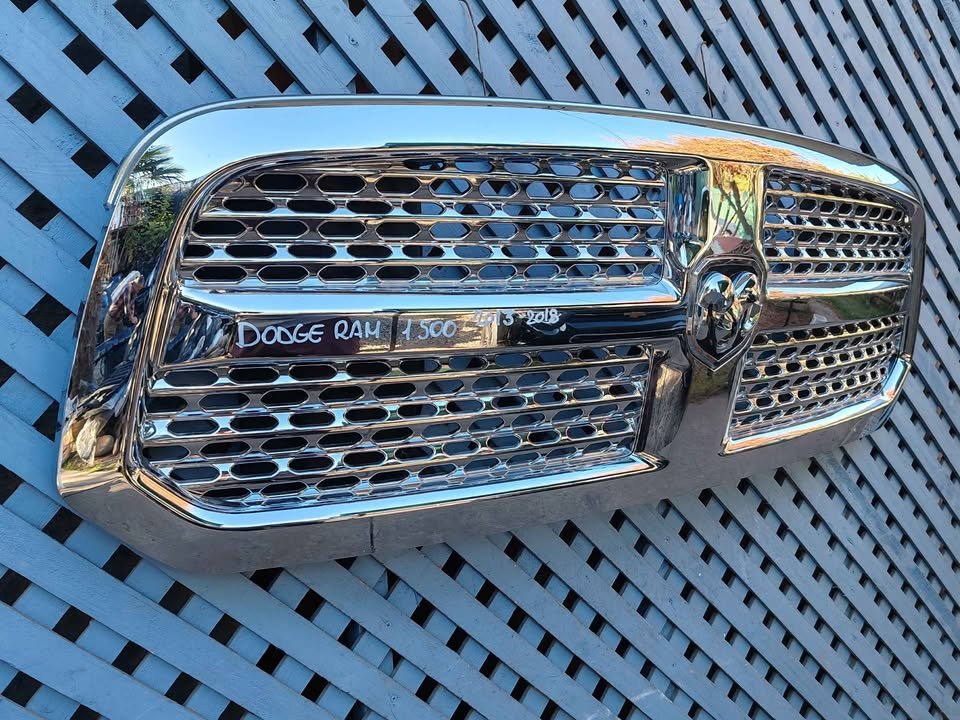 Máscara Dodge Ram 1500 2013 - 2018 - Imagen 2