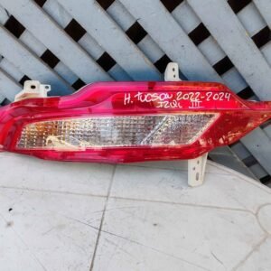 Mica de parachoque trasero izquierdo Hyundai Tucson 2022 - 2024 (IlI)