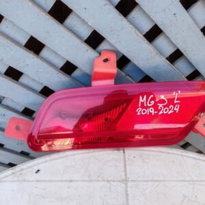 Mica de parachoque trasero izquierdo MG 3 2019 - 2024