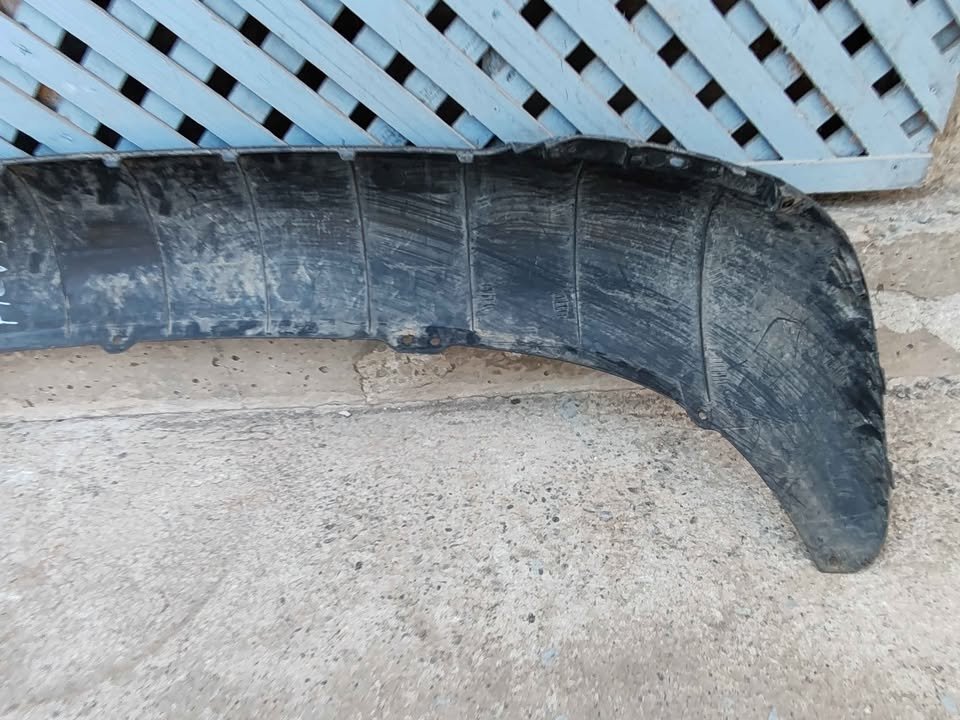 Moldura de parachoque trasero Kia Cerato 2013 - 2017 - Imagen 6