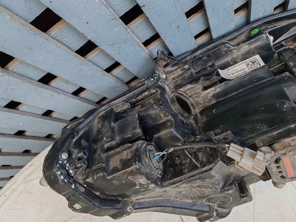 Óptico derecho Suzuki Baleno Xenon 2019 - 2023 - Imagen 5