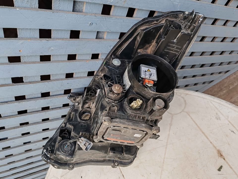 Óptico derecho Suzuki Baleno Xenon 2019 - 2023 - Imagen 7