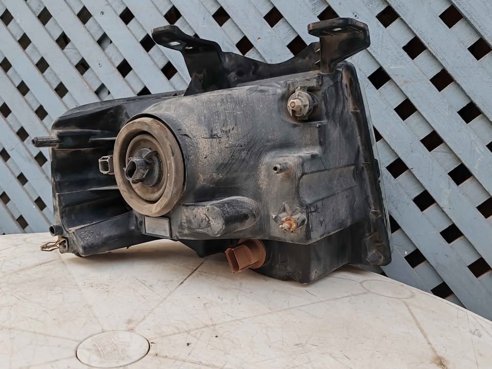 Óptico izquierdo Ford Expedition 2007 - 2014 - Imagen 4