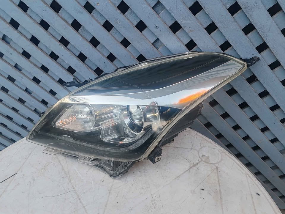 Óptico izquierdo Suzuki Baleno Xenon 2018 - 2023 - Imagen 2