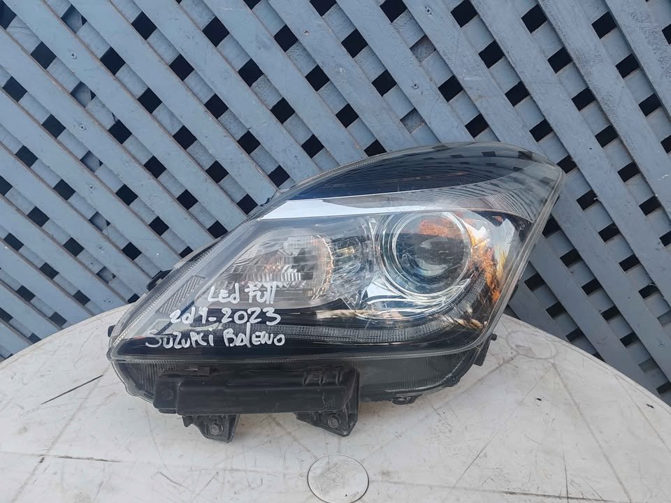 Óptico izquierdo Suzuki Baleno full led 2018 - 2023