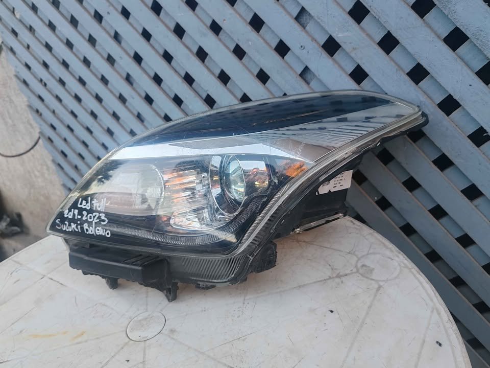 Óptico izquierdo Suzuki Baleno full led 2018 - 2023 - Imagen 4