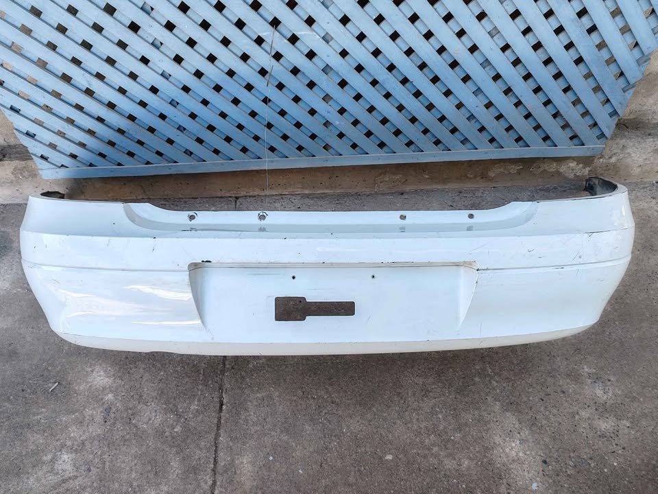 Parachoque trasero Chevrolet Corsa Evolution 2003 - 2007