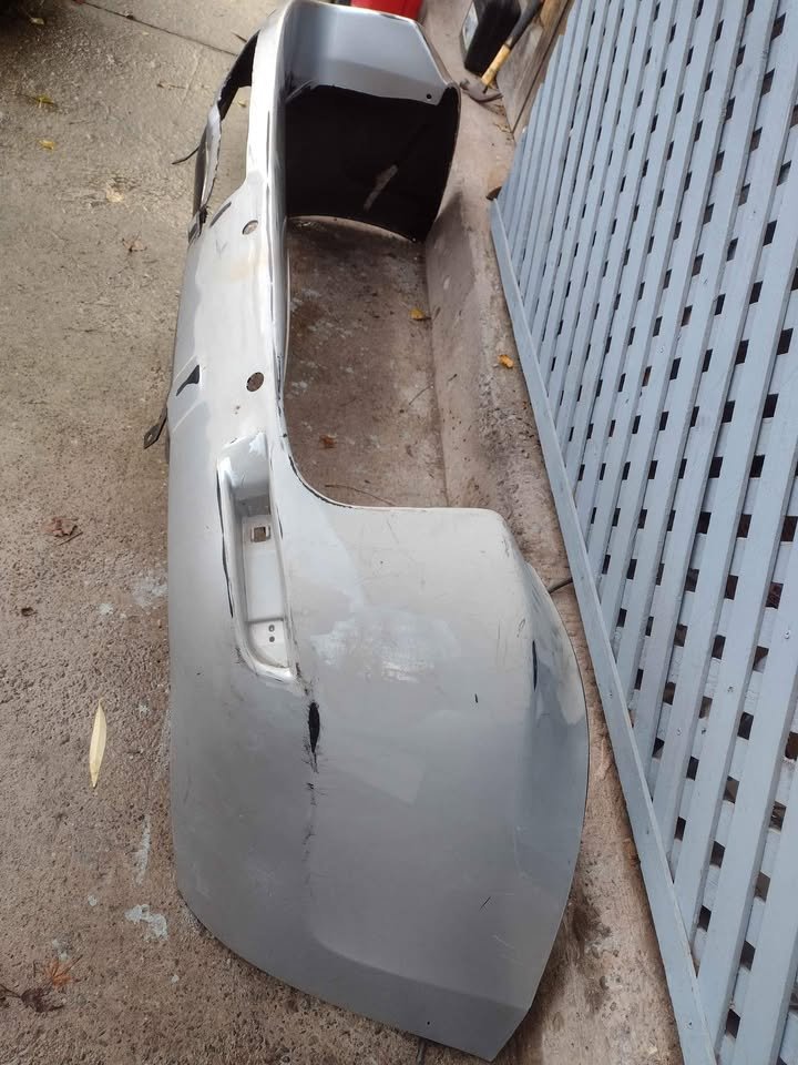 Parachoque trasero Toyota RAV4 2007 - 2009 - Imagen 4