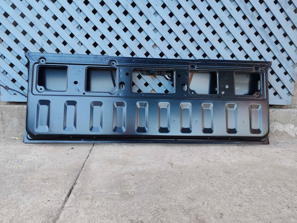 Portalón Nissan Navara 2007 - 2016 - Imagen 5