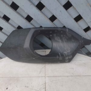 Tapa de neblinero derecha Mitsubishi Montero 2017 - 2020