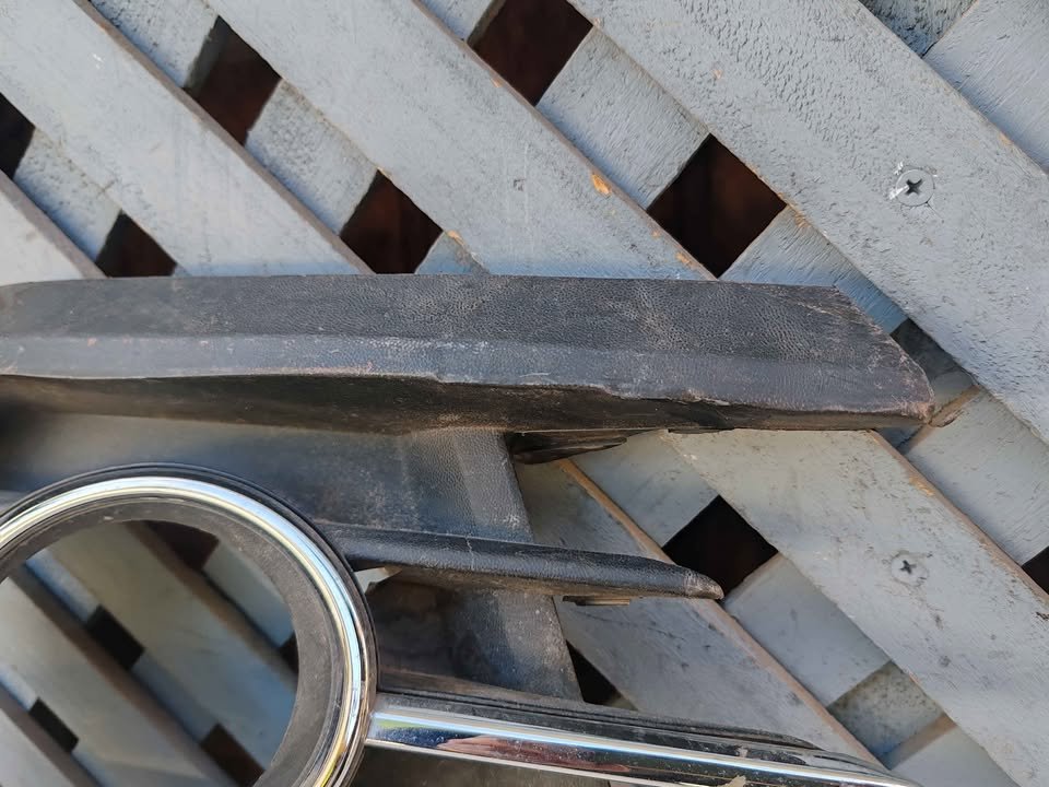 Tapa de neblinero derecho Volkswagen Gol 2016 - 2018 - Imagen 3