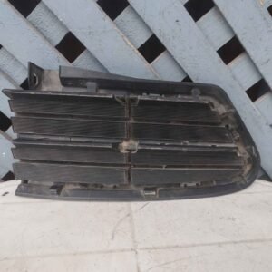 Tapa de rejilla de parachoque izquierda Toyota RAV4 2016 - 2018