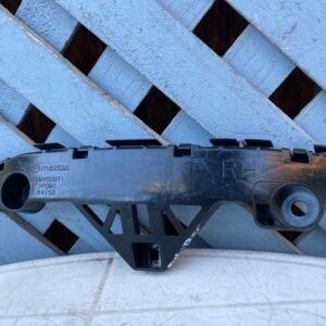 Mensula delantera derecha Mazda 3 2010 - 2014