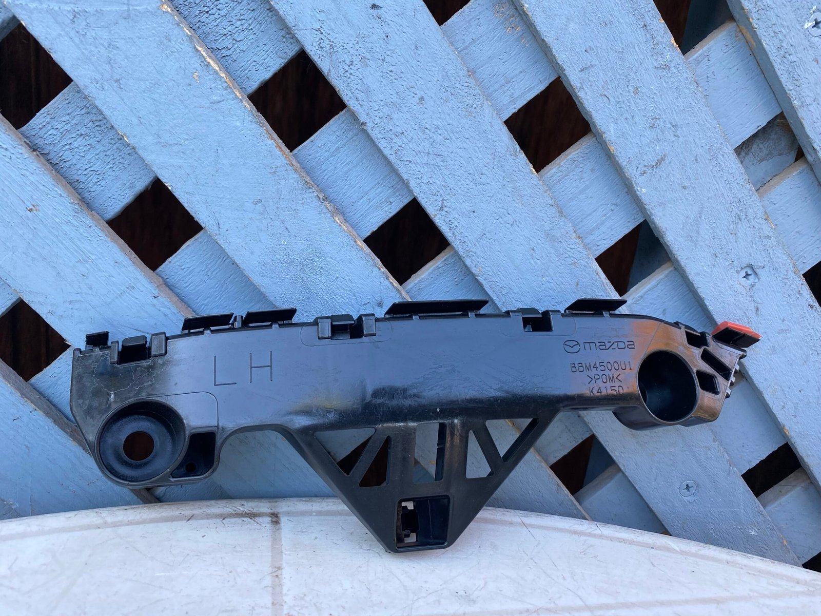 Mensula delantera izquierda Mazda 3 2010 - 2014