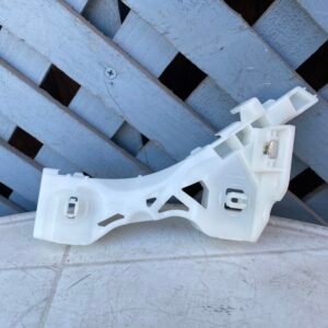 Mensula delantera izquierda Mazda 3 HB 2003 - 2009
