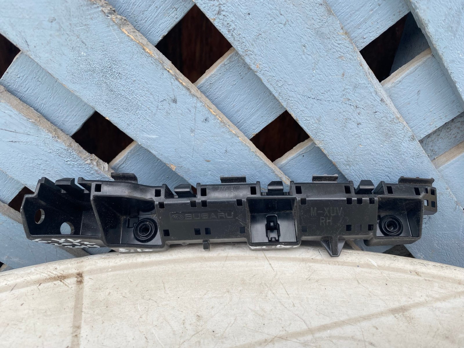 Mensula delantera derecha Subaru XV 2012 - 2014