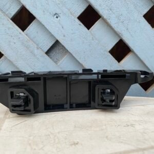 Mensula delantera derecha Honda Fit 2006 - 2009