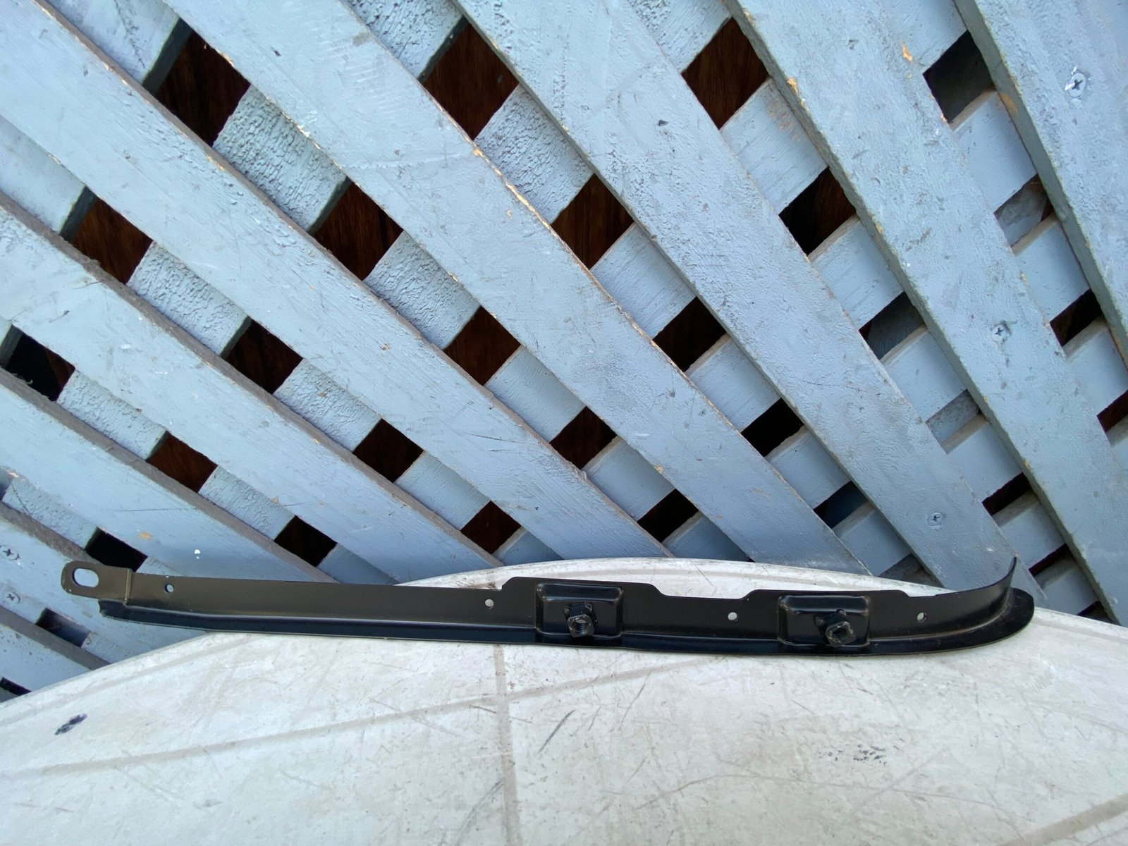 Mensula trasera izquierda Hyundai Elantra 2007 - 2011 - Imagen 2