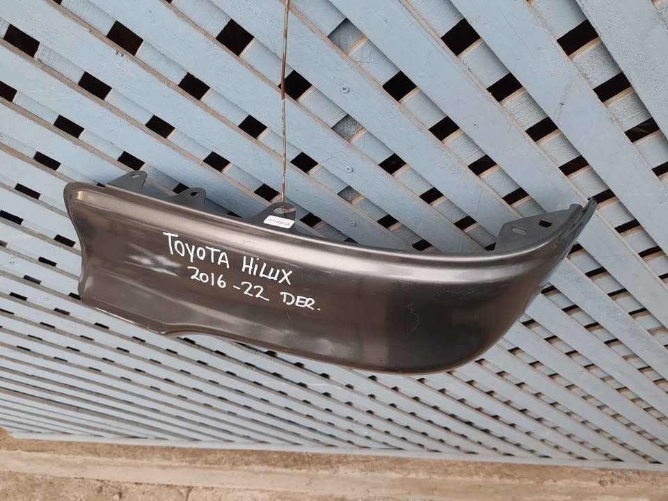Corner trasero derecho Toyota Hilux 2016 - 2022 - Imagen 4