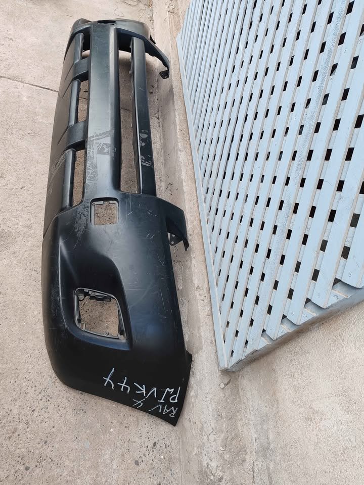 Parachoque delantero Toyota Rav4 2009 - 2012 - Imagen 4