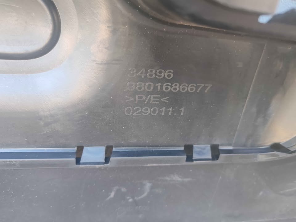 Parachoque trasero Citroen C4 Cactus 2014 - 2018 - Imagen 8