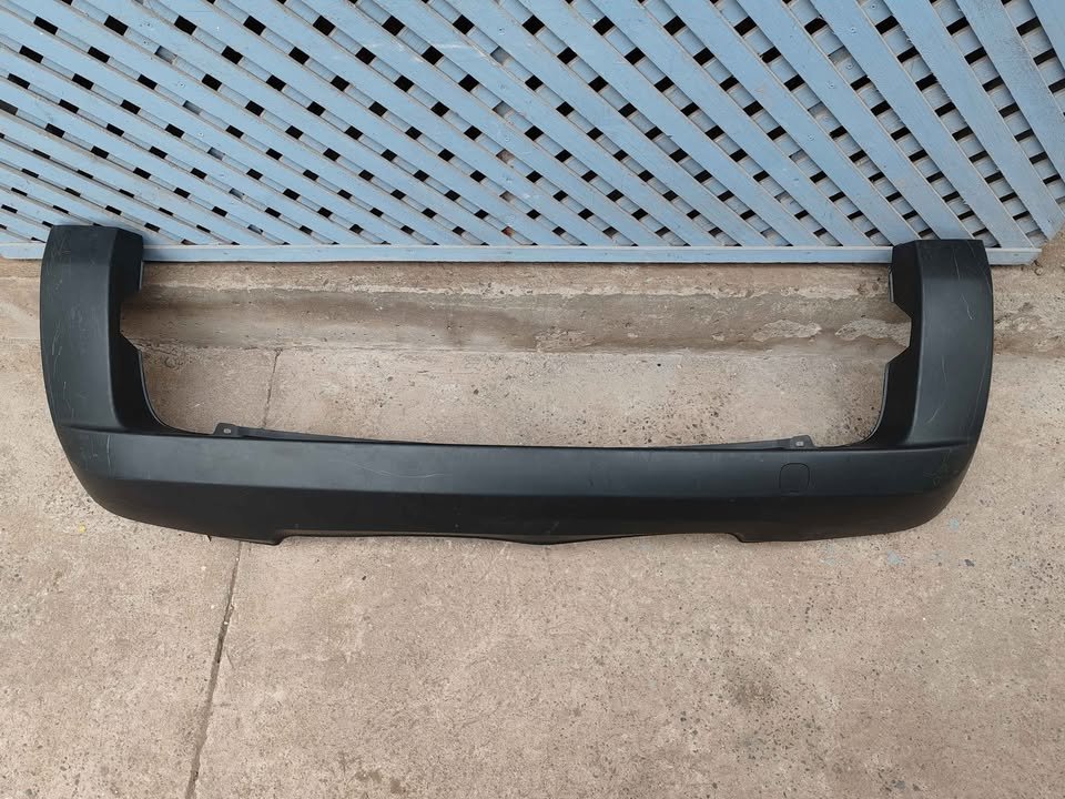 Parachoque trasero Peugeot Bipper, Fiorino City y Citroen Nemo 2008 - 2017