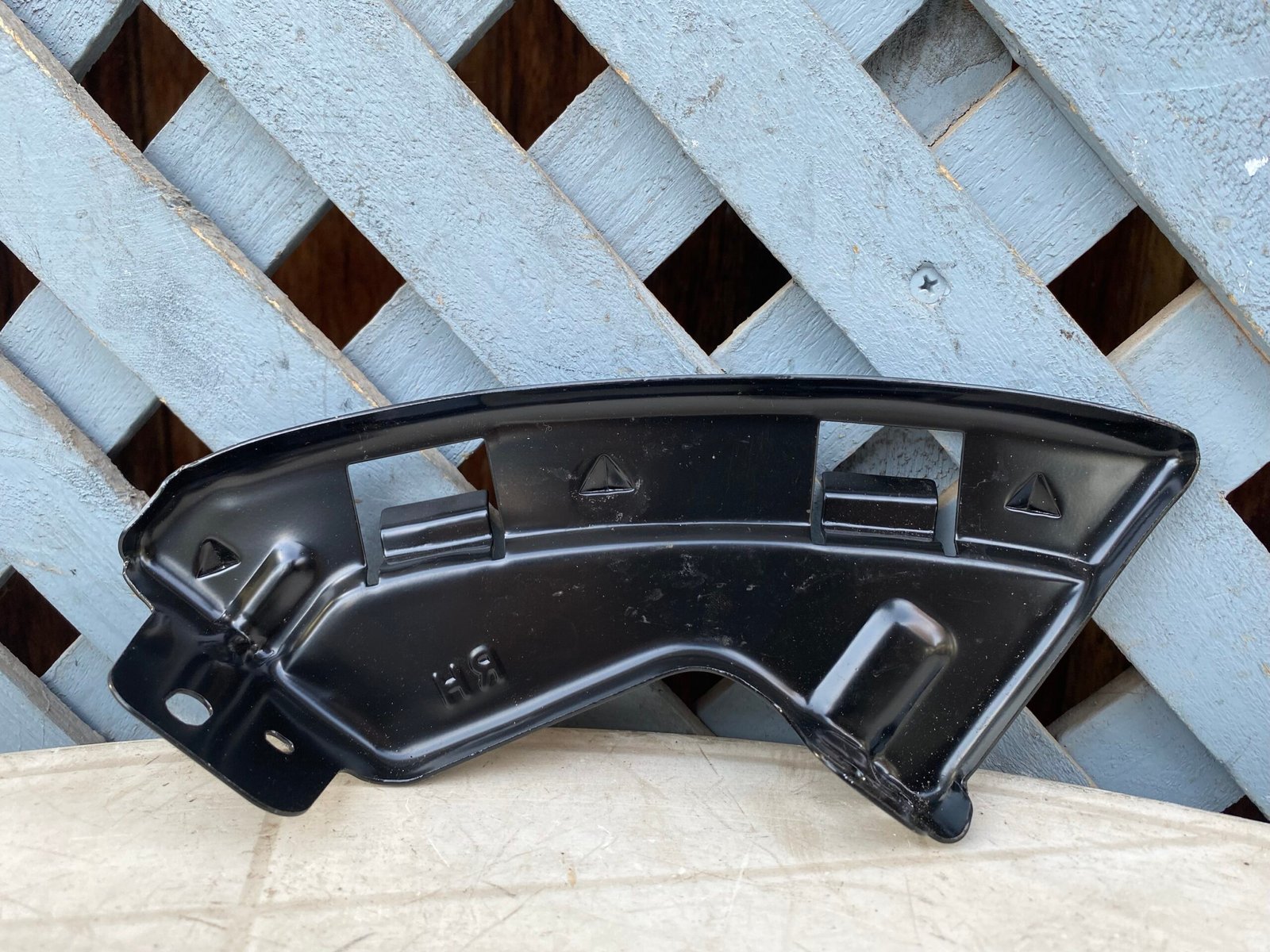 Mensula bajo optico derecho Hyundai Tucson 2011 - 2016 - Imagen 2