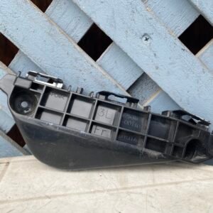 Mensula delantera izquierda Toyota Yaris 2014 - 2017