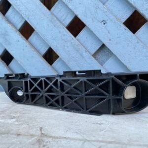 Mensula delantera izquierda RAV4 2006 - 2012