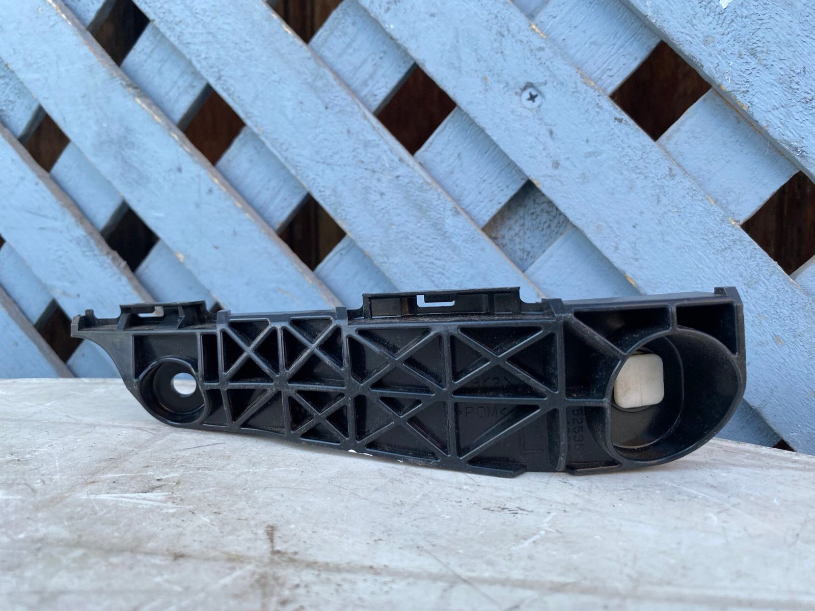 Mensula delantera izquierda Toyota RAV4 2006 - 2012