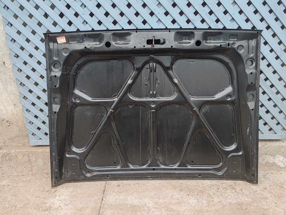 Capot Daihatsu Feroza o Roky 1990 - 2002 - Imagen 6