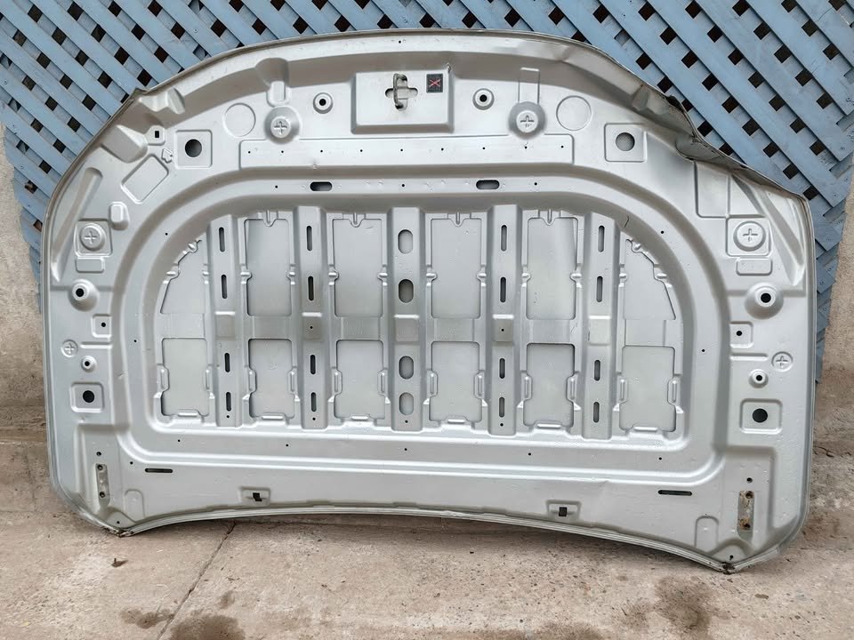 Capot Peugeot Landtrek 2020 - 2025 - Imagen 9