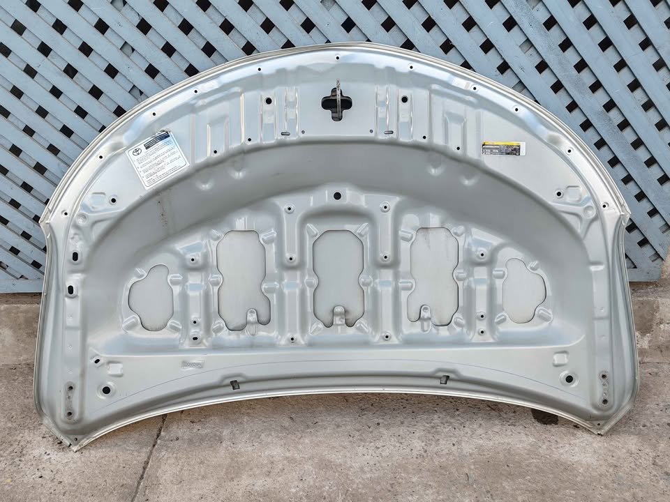 Capot Toyota Yaris 2014 - 2018 - Imagen 8