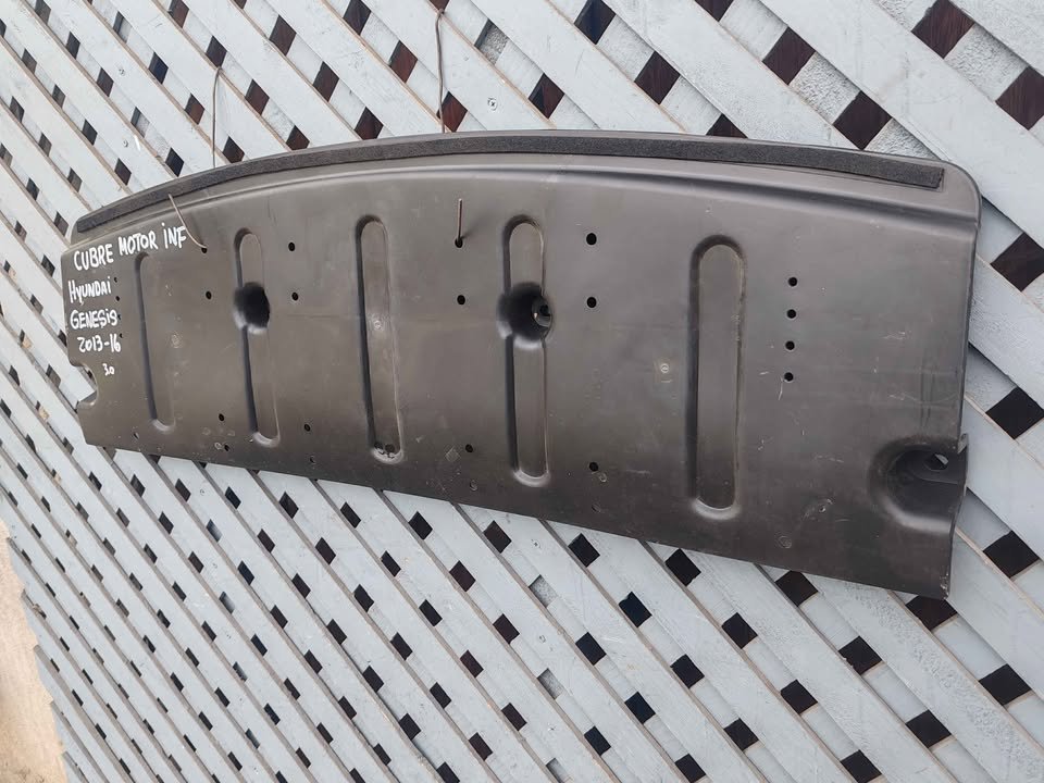 Cubre motor inferior Hyundai Genesis 2013 - 2016 - Imagen 3