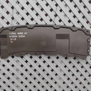 Cubre motor inferior Nissan Versa 2012 - 2019