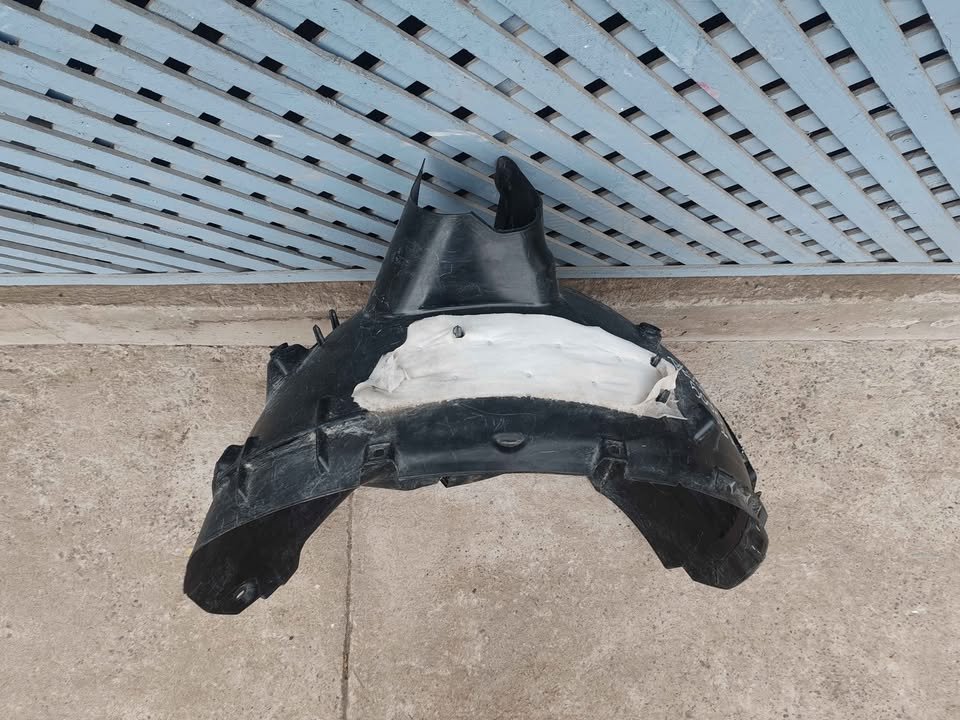 Guardafango delantero derecho Peugeot 5008 y 3008 2017 - 2022