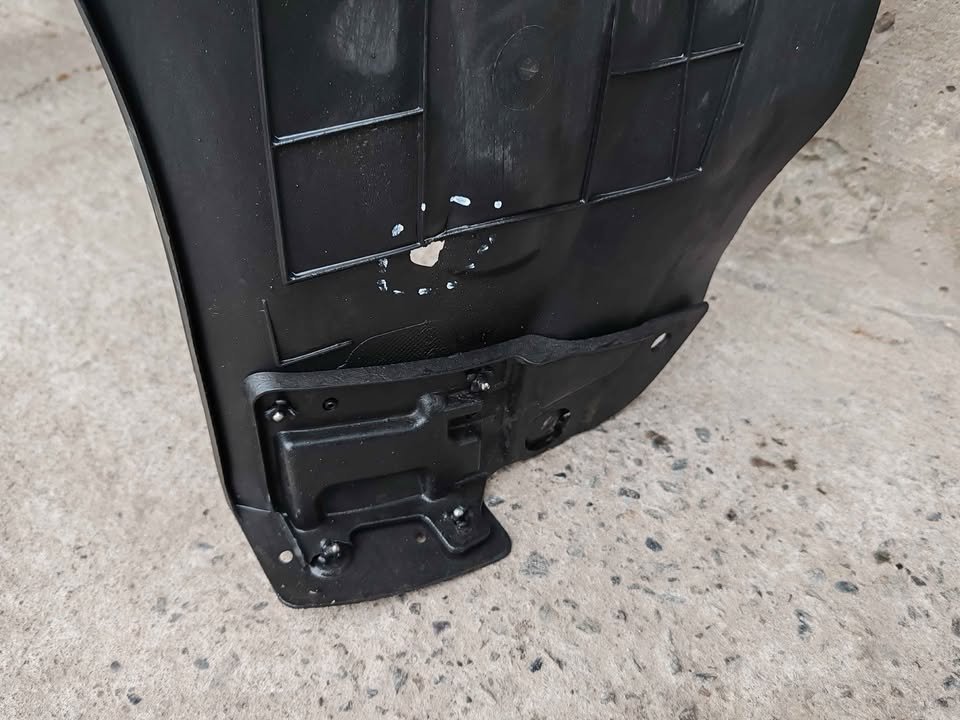 Guardafango trasero izquierdo Hyundai Staria 2021 - 2026 - Imagen 3