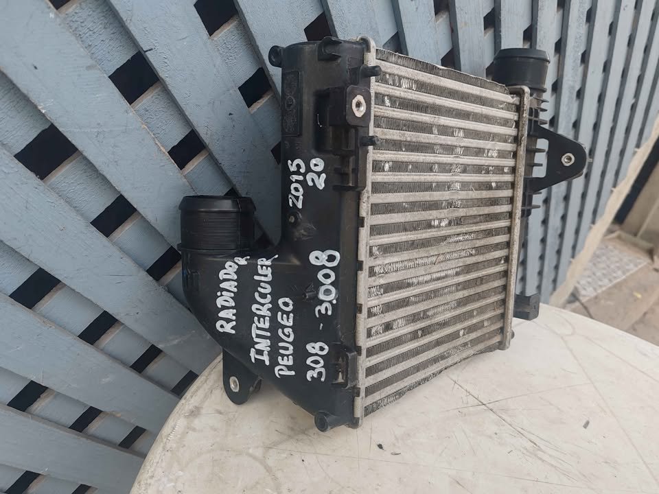 Intercooler Peugeot 308, Partner, Berlingo - Imagen 2