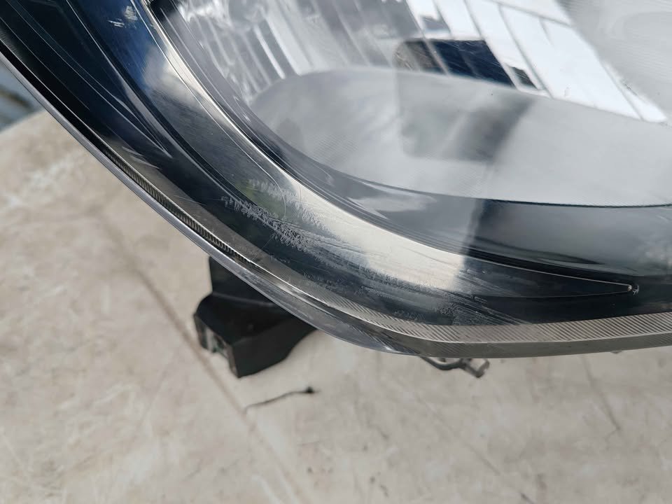 Óptico derecho Hyundai Accent 2021 - 2023 - Imagen 4